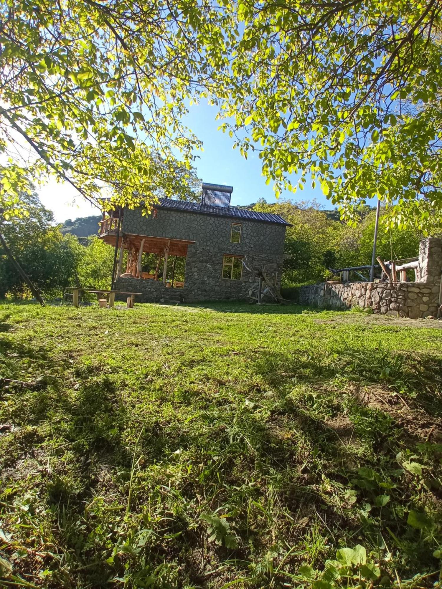 Hors'S Home Exterior photo