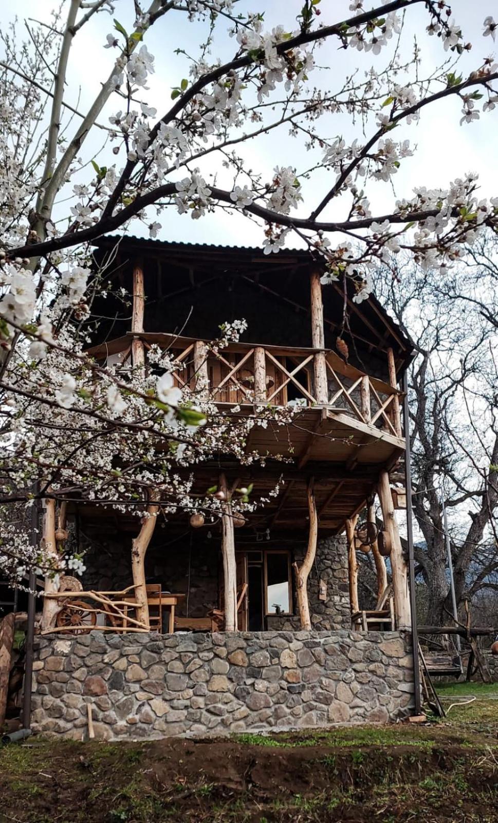 Hors'S Home Exterior photo